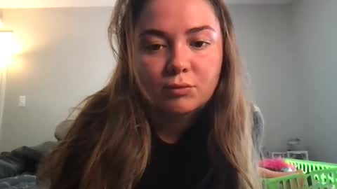 Rosie online show from September 19, 2025, 3:45 pm