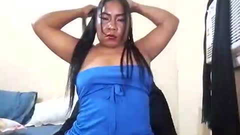 rosmerynavarro online show from October 2, 2025, 4:08 am