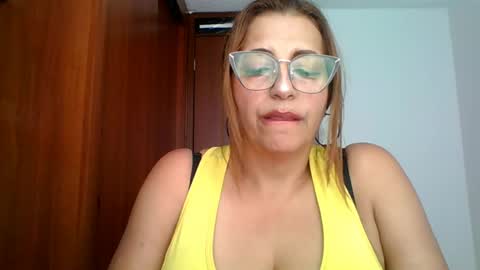 Rossana  online show from April 19, 2026, 6:10 pm