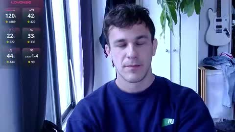 RossCollab online show from April 22, 2026, 12:28 pm