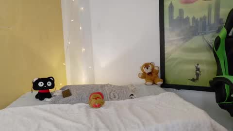 Snapshot of rosse_dredd chatting on April 29, 2026, 9:10 pm Anal for the first time 40000tks online show from April 29, 2026, 9:10 pm