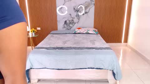 Rossi Hill online show from February 21, 2026, 11:55 am