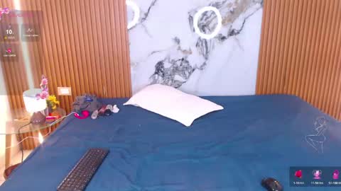 Rossi Hill online show from April 17, 2026, 12:41 pm