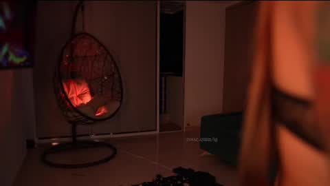 Rossey online show from February 24, 2025, 7:44 am