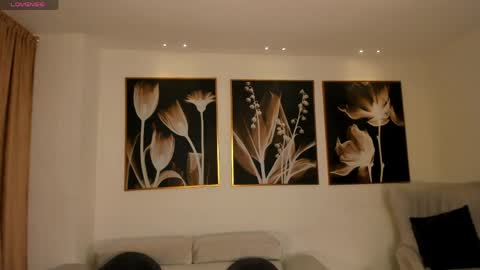 Rossie Rivers online show from April 21, 2026, 12:11 pm