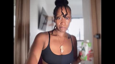 Snapshot of rosycoco chatting on February 19, 2025, 4:00 pm Rosy Coco online show from February 19, 2025, 4:00 pm