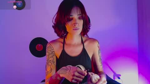 rot_wallace online show from October 13, 2025, 10:43 pm