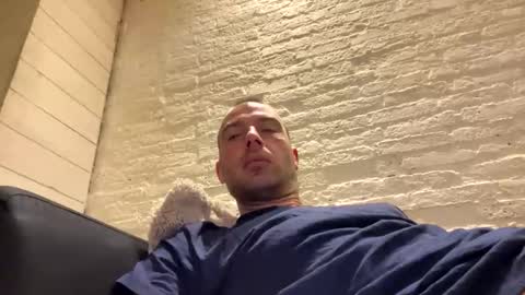 rotteei1 online show from November 28, 2025, 5:32 am