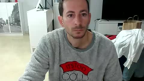 roubarixx online show from January 7, 2025, 7:20 am