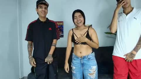 rough_roomx online show from April 22, 2026, 11:23 am