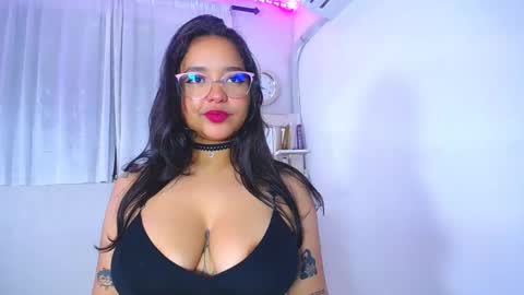 rous_25 online show from December 23, 2024, 12:41 pm