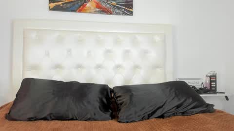 rouse_sexy_hotxx77 online show from April 5, 2026, 2:36 pm