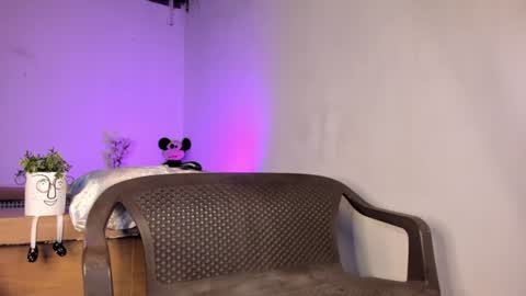Snapshot of rouse_sexy_hotxx77 chatting on June 12, 2026, 7:18 am rouse_sexy_hotxx77 online show from June 12, 2026, 7:18 am