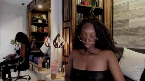 rouselux online show from February 27, 2026, 9:04 pm