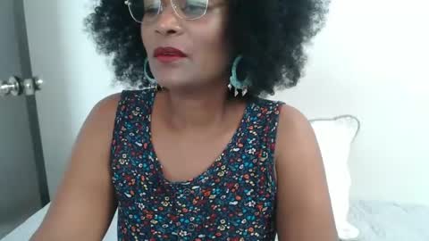 luxa online show from February 16, 2025, 7:27 pm