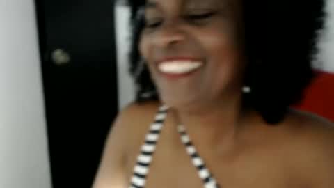 Snapshot of roushlove chatting on May 20, 2026, 6:58 pm luxa online show from May 20, 2026, 6:58 pm