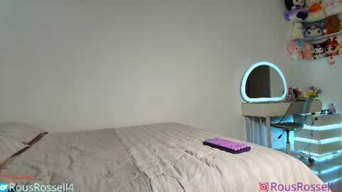 Snapshot of rousrossell_4 chatting on July 29, 2026, 5:00 pm Call me Rous online show from July 29, 2026, 5:00 pm