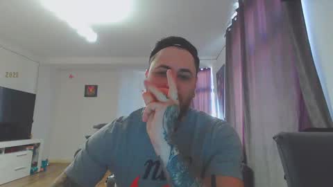 Snapshot of route45 chatting on March 5, 2025, 9:27 am tell me BJ all tips are appreciated inclusive offline online show from March 5, 2025, 9:27 am