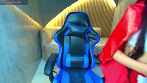 Roux  online show from February 11, 2026, 8:25 pm