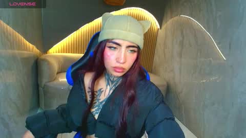 Roux  online show from March 4, 2026, 9:10 pm