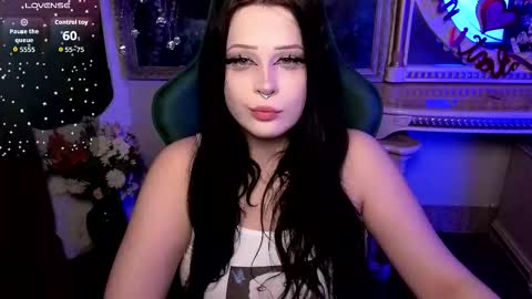 rouzfarrelll online show from February 15, 2026, 1:09 pm