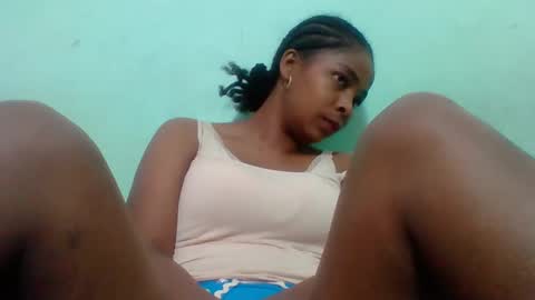 rovaelyah online show from September 21, 2025, 6:15 am