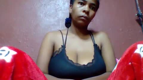 Snapshot of rovaelyah chatting on May 4, 2026, 2:29 am rovaelyah online show from May 4, 2026, 2:29 am