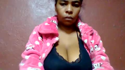 Snapshot of rovaelyah chatting on May 27, 2026, 2:41 am rovaelyah online show from May 27, 2026, 2:41 am