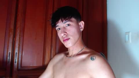 rowanboy23 online show from September 9, 2025, 12:10 am