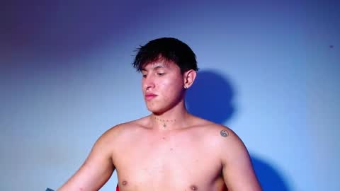 rowanboy23 online show from April 12, 2026, 10:37 pm