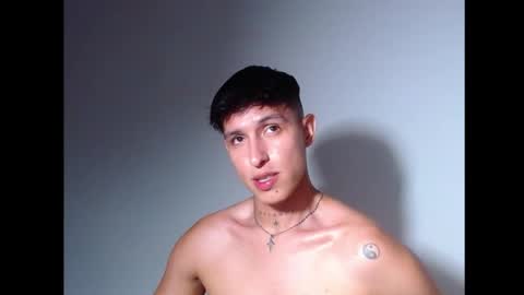 rowanboy23 online show from July 18, 2026, 2:05 am