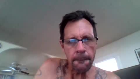 Snapshot of rowley2018 chatting on June 9, 2026, 12:00 am rowley2018 online show from June 9, 2026, 12:00 am