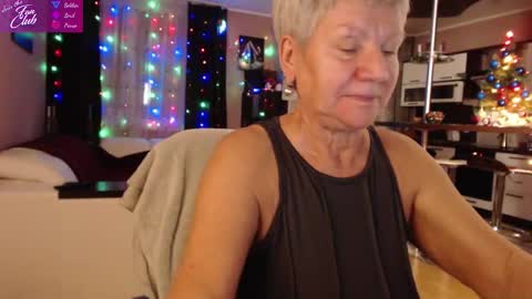 Roxana online show from December 31, 2024, 3:09 pm