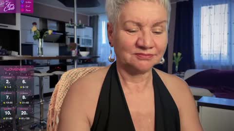 Roxana online show from February 16, 2025, 2:43 pm