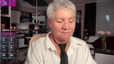 Roxana online show from March 5, 2025, 4:13 pm