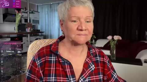 Roxana online show from March 12, 2025, 11:42 am