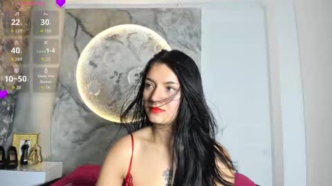 roxanaborns online show from November 6, 2025, 3:02 pm