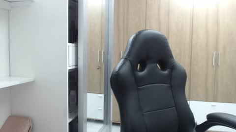 Roxana online show from March 4, 2025, 12:29 am