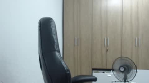 Roxana online show from September 24, 2025, 11:30 pm