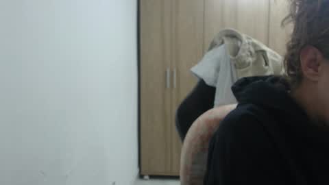 Roxana online show from September 29, 2025, 4:17 am