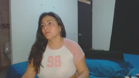 roxanasexy2025 online show from November 24, 2025, 12:38 pm