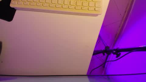 Roxane online show from February 28, 2026, 1:50 am