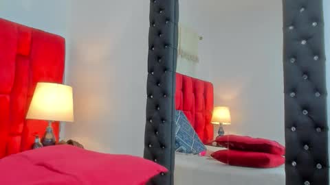 Roxanna online show from February 14, 2026, 11:51 am