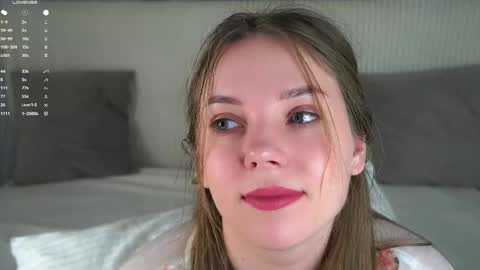 roxannastoo online show from November 20, 2025, 2:34 am