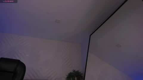 Snapshot of roxannehill_ chatting on July 30, 2026, 11:09 am Roxanne Hill online show from July 30, 2026, 11:09 am