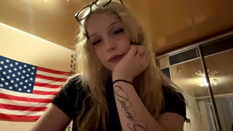 Molly online show from February 24, 2026, 3:21 pm