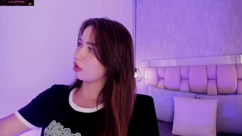 Snapshot of roxie_summers chatting on February 11, 2025, 8:10 pm Roxie online show from February 11, 2025, 8:10 pm