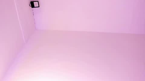 Snapshot of roxie_summers chatting on March 6, 2025, 1:37 am Roxie online show from March 6, 2025, 1:37 am