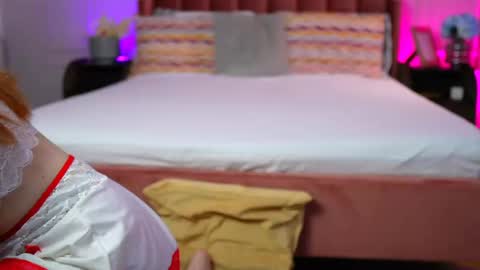 roxiee_vice online show from May 9, 2026, 6:46 pm