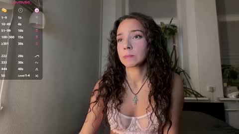 Roxie online show from October 19, 2025, 9:04 pm